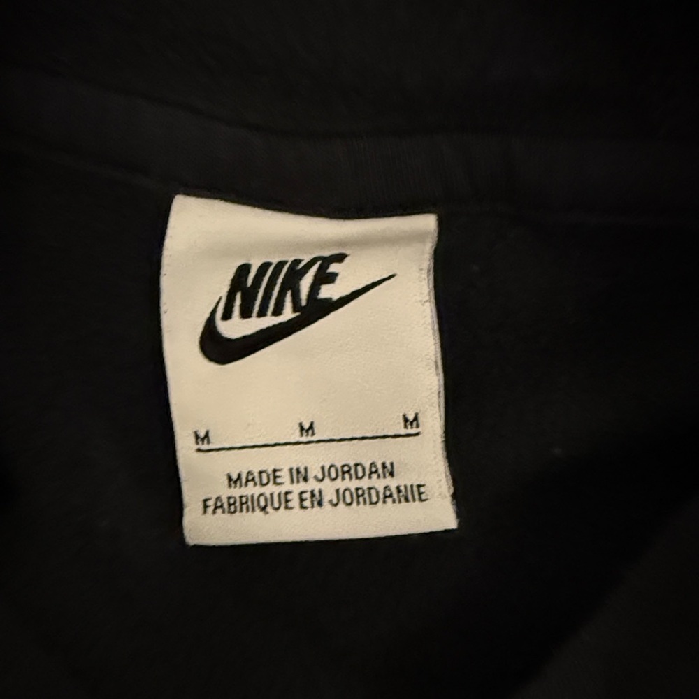 Nike Kids Black Sweatshirt Hoodie - Picture 2 of 3